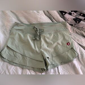 NWT - Canadian Weather Gear Women’s Shorts